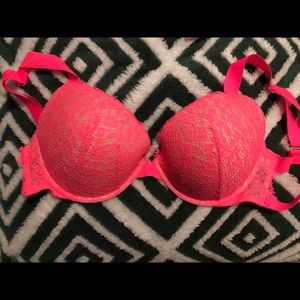Victoria’s Secret Very Sexy Push Up Bra